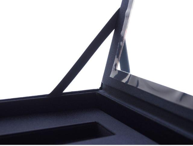 [W fBI[ tn[hP[X [{bNX qW Ji[WXeb`  ROUGE DIORyKiz  uh 