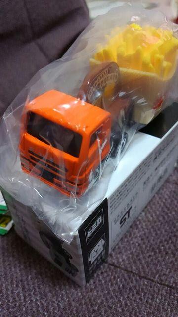 トミカ非売品 三菱ふそうスーパーグレートフライドポテトカー 新品 < ホビー  トミカ非売品 三菱ふそうスーパーグレートフライドポテトカー 新品 < ホビーの