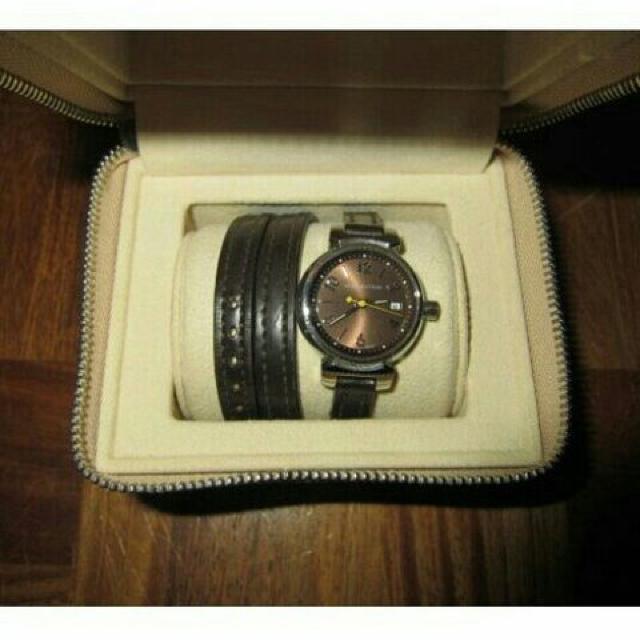 { i CBg ^u[ fB[Xrv uE