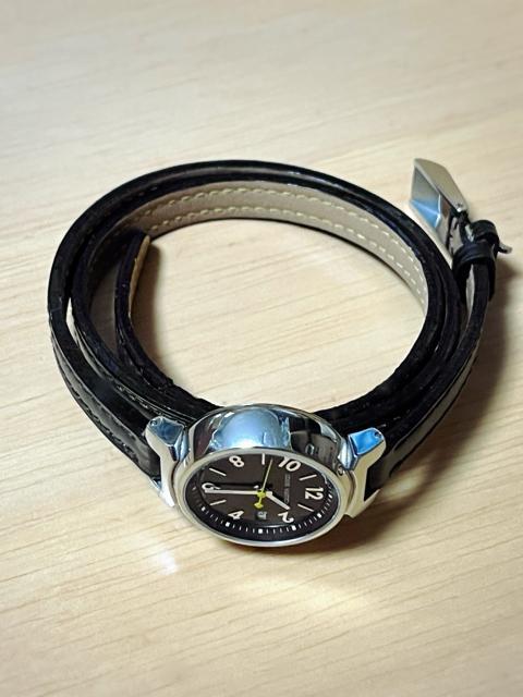 { i CBg ^u[ fB[Xrv uE