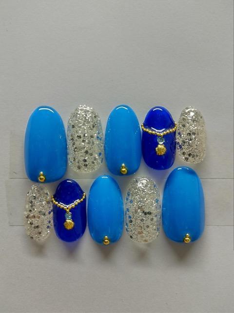 LBNYLA☆レギュラーオーバル♪ ブルー、ロイヤルブルー、シルバーホロラメ < 香水/コスメ/ネイル LBNYLA☆レギュラーオーバル♪ ブルー、ロイヤルブルー、シルバーホロラメ < 香水/コスメ/ネイルの