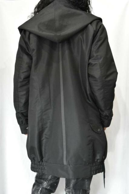 Vi KMRii P Hooded Monolith Coat 1  uh 