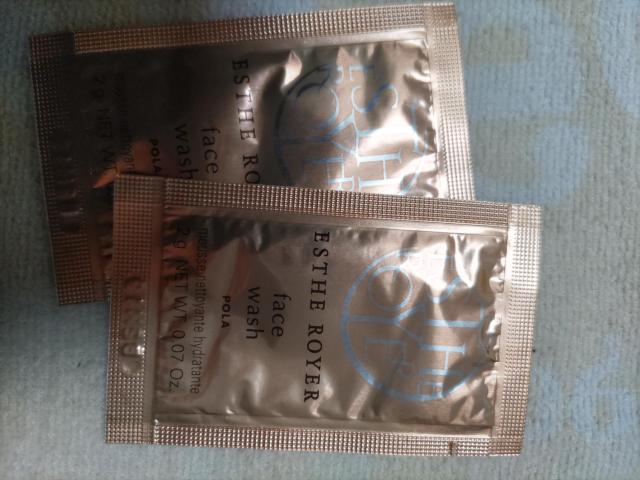 ポーラ◆洗顔料◆エステロワイエ◆2包 < 香水/コスメ/ネイル  ポーラ◆洗顔料◆エステロワイエ◆2包  < 香水/コスメ/ネイルの