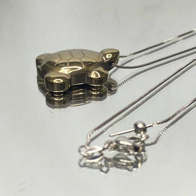 《No.T270》天然石パイライト 高品質 亀 ペンダントトップ ピンチェーン付き < 女性アクセサリー/時計  《No.T270》天然石パイライト 高品質 亀 ペンダントトップ ピンチェーン付き  < 女性アクセサリー/時計の