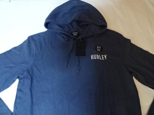 【HURLEY】 バックプリントあり フード ポケット付 サーマル素材  ロングスリーブTシャツUS M < ブランド  【HURLEY】 バックプリントあり フード ポケット付 サーマル素材  ロングスリーブTシャツUS M < ブランドの