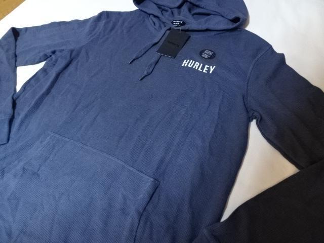 【HURLEY】 バックプリントあり フード ポケット付 サーマル素材  ロングスリーブTシャツUS M < ブランド  【HURLEY】 バックプリントあり フード ポケット付 サーマル素材  ロングスリーブTシャツUS M < ブランドの