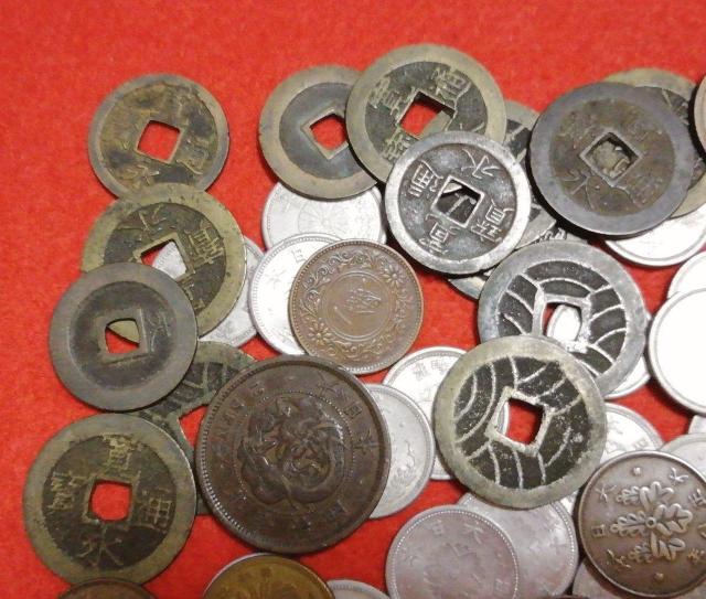 古銭まとめて100枚超 銀貨入り 天保通宝・寛永通宝・銅貨等々 < ホビー 古銭まとめて100枚超 銀貨入り 天保通宝・寛永通宝・銅貨等々 < ホビーの