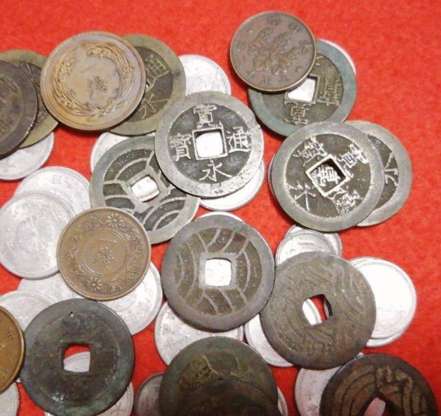 古銭まとめて100枚超 銀貨入り 天保通宝・寛永通宝・銅貨等々 < ホビー 古銭まとめて100枚超 銀貨入り 天保通宝・寛永通宝・銅貨等々 < ホビーの