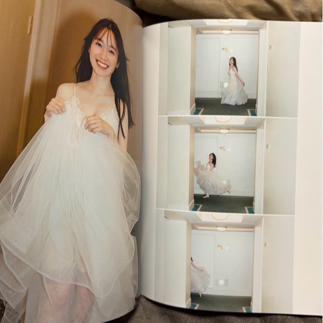 タンス整理品 書籍 おまとめOK 送料込み 櫻坂46 守屋麗奈さん写真集 < タレントグッズ タンス整理品 書籍 おまとめOK 送料込み 櫻坂46 守屋麗奈さん写真集 < タレントグッズの