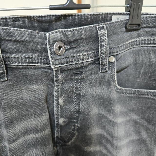 DIESEL�@�f�B�[�[���@�O���[ �X�g���[�g�f�j���p���c�@28 �� �u�����h�� 