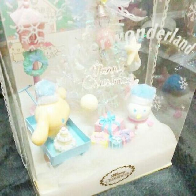 シナモロール ジオラマ フィギュア クリスマス ツリー 置物 < おもちゃ シナモロール ジオラマ フィギュア クリスマス ツリー 置物 < おもちゃの