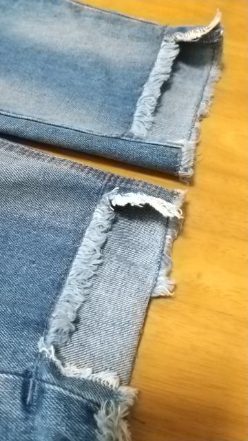 GU★ダメージジーンズ★S size < ブランド  GU★ダメージジーンズ★S size < ブランドの