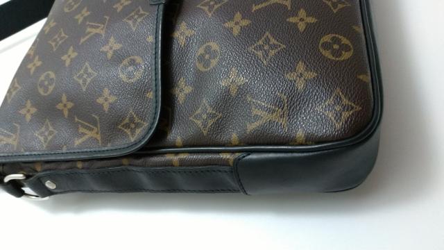 美品LOUISVUITTONルイヴィトンモノグラム柄マカサー肩掛け斜め掛けショルダーバッグ < ブランド 美品LOUISVUITTONルイヴィトンモノグラム柄マカサー肩掛け斜め掛けショルダーバッグ < ブランドの