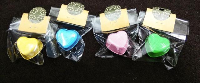 ミニチュア★ハート型★鍋★ル・クルーゼ風★蓋も開く★みどり★色違い4色★金属製★ < おもちゃ  ミニチュア★ハート型★鍋★ル・クルーゼ風★蓋も開く★みどり★色違い4色★金属製★ < おもちゃの