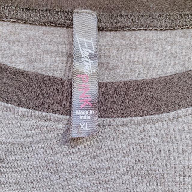 薔薇プリント 星スタッツ 半袖 Tシャツ カットソー ロック ゴシック XL N2m < 女性ファッション  薔薇プリント 星スタッツ 半袖 Tシャツ カットソー ロック ゴシック XL N2m < 女性ファッションの