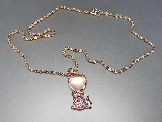 ローズゴールド系ローズクォーツきつねネックレス天然石恋愛運K1-2-506 < 女性アクセサリー/時計  ローズゴールド系ローズクォーツきつねネックレス天然石恋愛運K1-2-506 < 女性アクセサリー/時計の