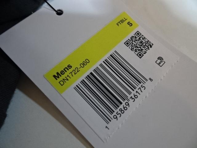 USカレッジ【Nike】 オレゴン大学ダックス 国旗ワッペン フード付 ロングTシャツUS Sサイズ < ブランド  USカレッジ【Nike】 オレゴン大学ダックス 国旗ワッペン フード付 ロングTシャツUS Sサイズ < ブランドの
