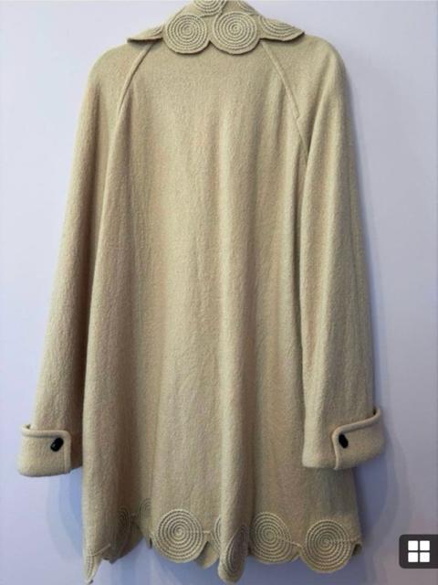 【新品】★訳あり★ウール100% ベージュコート 個性的 コード刺繍 スカラップ アウター コート 毛100% < 女性ファッション  【新品】★訳あり★ウール100% ベージュコート 個性的 コード刺繍 スカラップ アウター コート 毛100% < 女性ファッションの