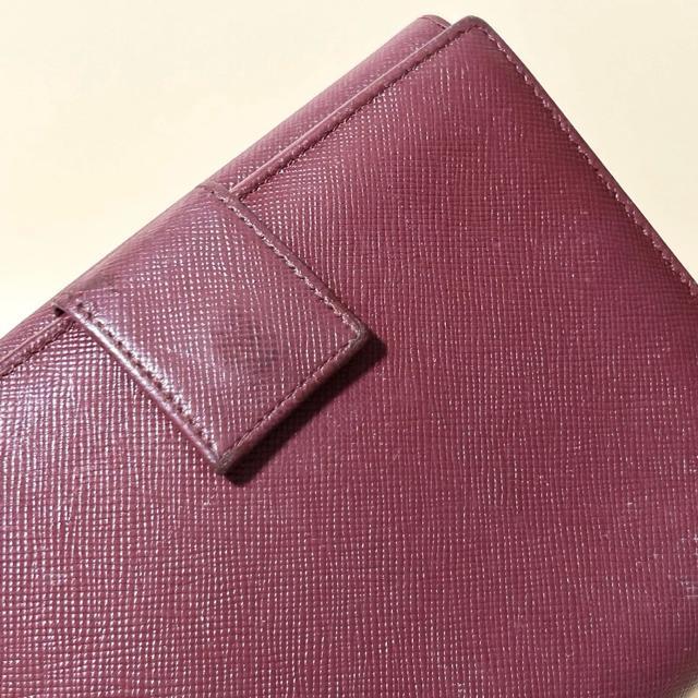 PRADA プラダ サフィアーノ 二つ折り 財布 三角プレート 箱 商品カード付き < ブランド PRADA プラダ サフィアーノ 二つ折り 財布 三角プレート 箱 商品カード付き < ブランドの