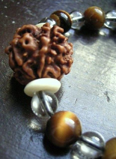 ☆即決☆菩提樹xタイガーアイx水晶ブレスレット < 女性アクセサリー/時計 ☆即決☆菩提樹xタイガーアイx水晶ブレスレット < 女性アクセサリー/時計の