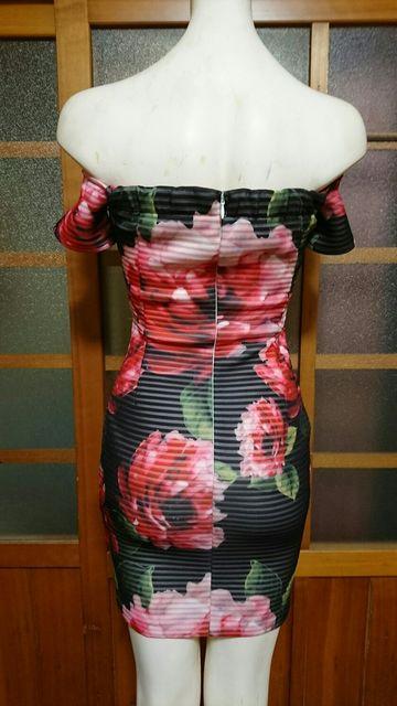 Rosett  バラ柄 オフショル ミニドレス < 女性ファッション  Rosett  バラ柄 オフショル ミニドレス < 女性ファッションの