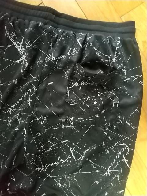 4Lサイズ!高貴紳士的!男際立つ!柄!カッコいい!サラッと肌触り!メッシュ素材!両脇!後ポケットあり!ハーフパンツ!新品タグ付き! < 男性ファッション  4Lサイズ!高貴紳士的!男際立つ!柄!カッコいい!サラッと肌触り!メッシュ素材!両脇!後ポケットあり!ハーフパンツ!新品タグ付き! < 男性ファッションの