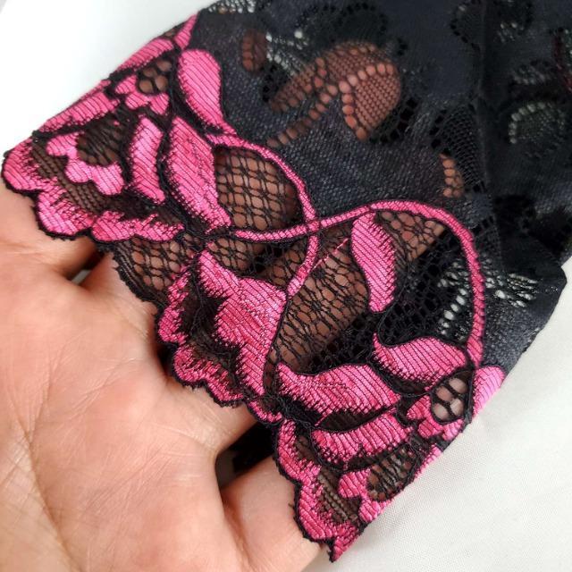 ★エレガント!!総柄レース!手の甲ハーフグローブ/手袋★ < 女性ファッション ★エレガント!!総柄レース!手の甲ハーフグローブ/手袋★ < 女性ファッションの