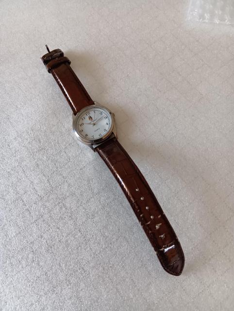  QUARTZ     rv@ Hush Puppies @  Y@ dr@  jANZT[/v 