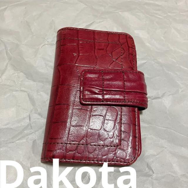 【Dakota / ダコタ】 クロコ型押し レザー / 手帳型 カードケース 赤 < ブランド 【Dakota / ダコタ】 クロコ型押し レザー / 手帳型 カードケース 赤 < ブランドの