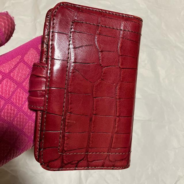 【Dakota / ダコタ】 クロコ型押し レザー / 手帳型 カードケース 赤 < ブランド 【Dakota / ダコタ】 クロコ型押し レザー / 手帳型 カードケース 赤 < ブランドの