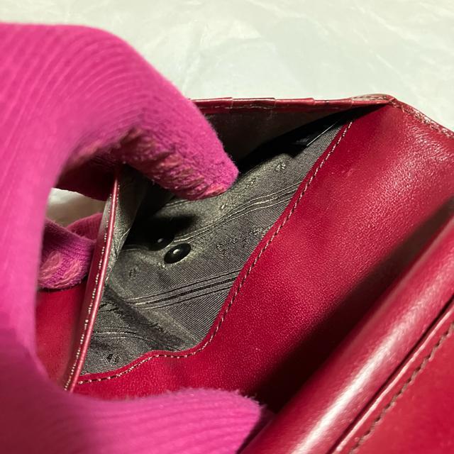 【Dakota / ダコタ】 クロコ型押し レザー / 手帳型 カードケース 赤 < ブランド 【Dakota / ダコタ】 クロコ型押し レザー / 手帳型 カードケース 赤 < ブランドの