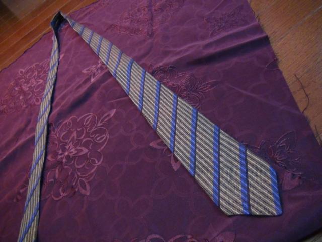 CHARLES JOURDANのイタリア製のネクタイ!。 < 男性ファッション CHARLES JOURDANのイタリア製のネクタイ!。 < 男性ファッションの