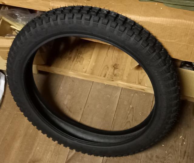 3.00×18 ダンロップタイヤ < 自動車/バイク 3.00×18 ダンロップタイヤ < 自動車/バイク