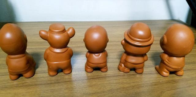 5種類有、可選!!  小便小僧 陶器 頭からお湯をかけるとおしっこします! < おもちゃ  5種類有、可選!!  小便小僧 陶器 頭からお湯をかけるとおしっこします! < おもちゃの