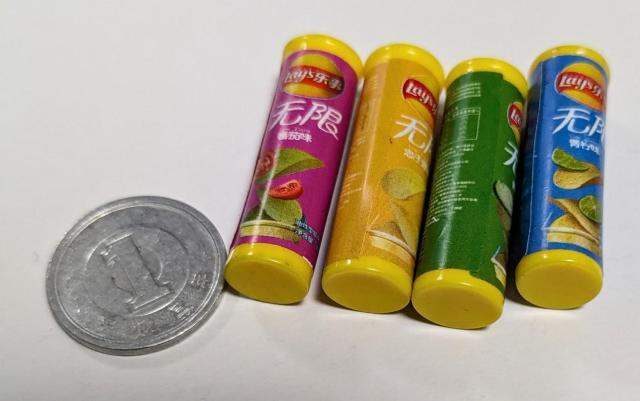 ミニチュア★ポテトチップ★4個セット★ドールハウスに★ < おもちゃ ミニチュア★ポテトチップ★4個セット★ドールハウスに★ < おもちゃの