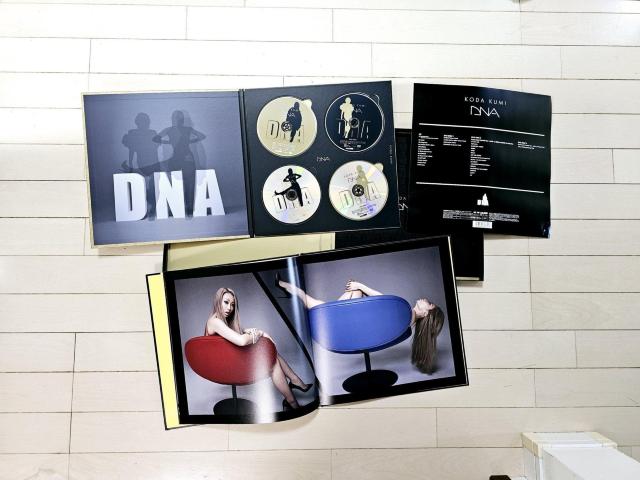 (135) 倖田來未 DNA CD1枚+DVD3枚+写真集 ファンクラブ限定 < タレントグッズ  (135) 倖田來未 DNA CD1枚+DVD3枚+写真集 ファンクラブ限定 < タレントグッズの
