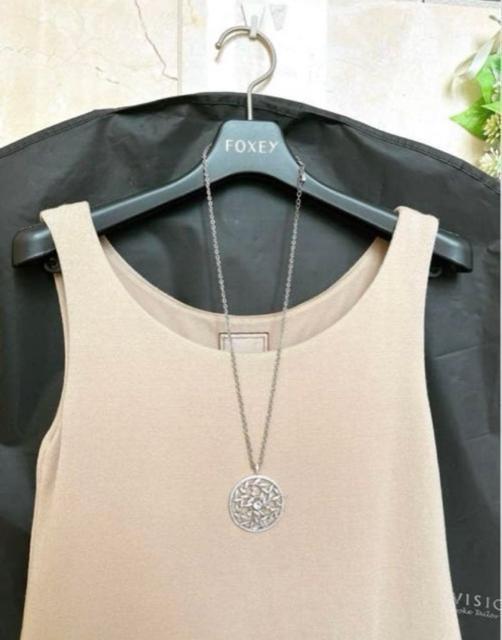 デイジーリン フォクシー パウダリーワンピース 異素材 ベージュ 38 チェック < ブランド デイジーリン フォクシー パウダリーワンピース 異素材 ベージュ 38 チェック < ブランドの