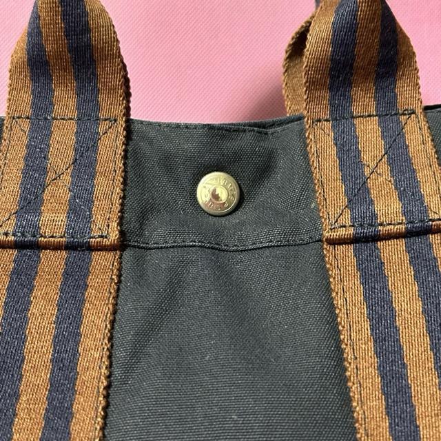 HERMES Fourre-Tout �G�����X PM �t�[���g�D �g�[�g�o�b�O �l�C�r�[ �u���E�� �� �u�����h�� 