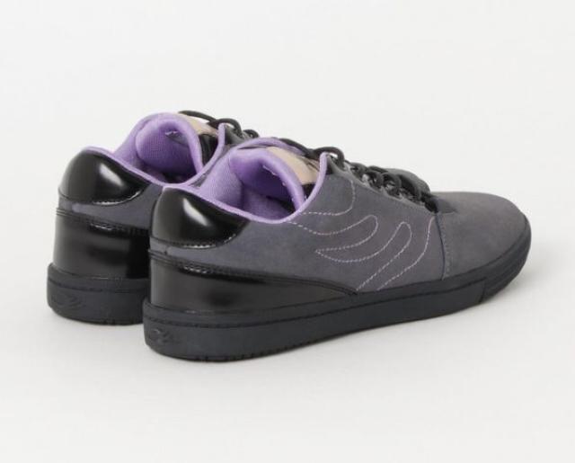 定価9,504円●スウェード スケートシューズ【新品Box入り】24cm●ドラゴンベアード●紫パープル×ダークグレー < ブランド  定価9,504円●スウェード スケートシューズ【新品Box入り】24cm●ドラゴンベアード●紫パープル×ダークグレー < ブランドの