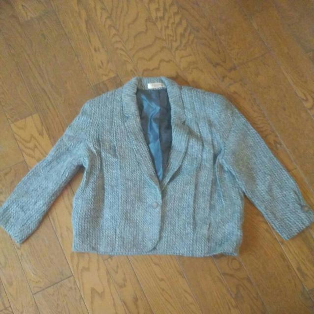 mei-meme  アルパカ モヘア入り 9AB2 ブレザー グレー 美品 < 女性ファッション  mei-meme  アルパカ モヘア入り 9AB2 ブレザー グレー 美品  < 女性ファッションの