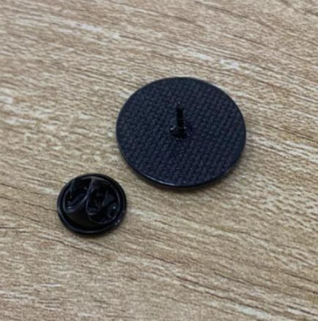 新品 ハロウィン マイケル・マイヤーズ ピンブローチ ピンバッジ ピンズ < 男性アクセサリー/時計  新品 ハロウィン マイケル・マイヤーズ ピンブローチ ピンバッジ ピンズ < 男性アクセサリー/時計の