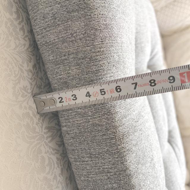 ☆美品 特殊2つ折りチェアクッション厚手 ライトグレー 2個セット☆ < インテリア/ライフ  ☆美品 特殊2つ折りチェアクッション厚手 ライトグレー 2個セット☆ < インテリア/ライフの