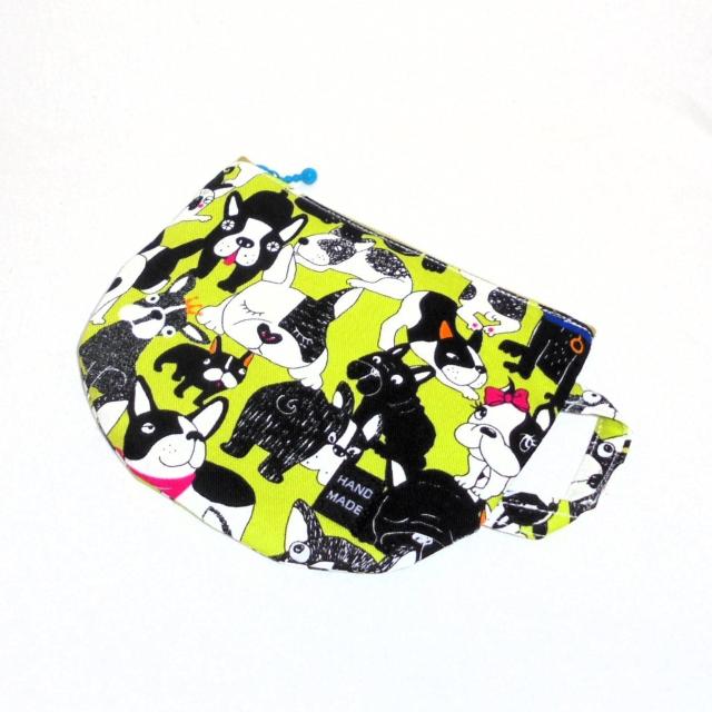 【15p】◆フレンチブルドッグ×黄緑地◆ティーカップ型ファスナーポーチ < 女性ファッション  【15p】◆フレンチブルドッグ×黄緑地◆ティーカップ型ファスナーポーチ < 女性ファッションの