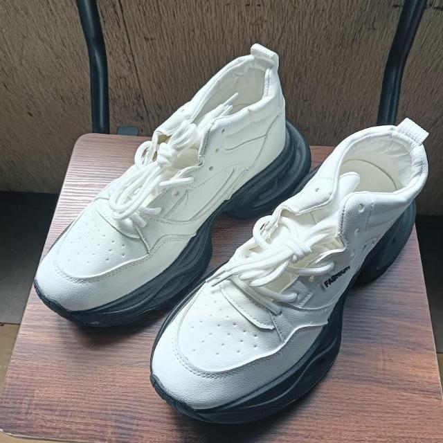 新品 25cm レディース スニーカー ホワイト シューズ 靴 身長アップ 厚底 < 女性ファッション  新品 25cm レディース スニーカー ホワイト シューズ 靴 身長アップ 厚底  < 女性ファッションの