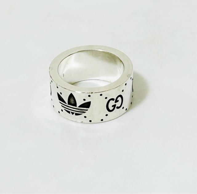 GUCCI adidas グッチ アディダス エングレービング 925 リング < ブランド  GUCCI adidas グッチ アディダス エングレービング 925 リング < ブランドの