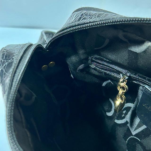 Salvatore Ferragamo �t�F���K�� ���@�� �N���R�^���� A21 6577 �V�����_�[�o�b�O �u���b�N �S�[���h �� �u�����h�� 