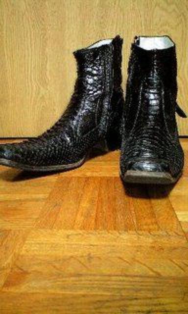 人気ヒロムタカハラロエン エナメルパイソンレザーブーツ41 < ブランド 人気ヒロムタカハラロエン エナメルパイソンレザーブーツ41 < ブランドの