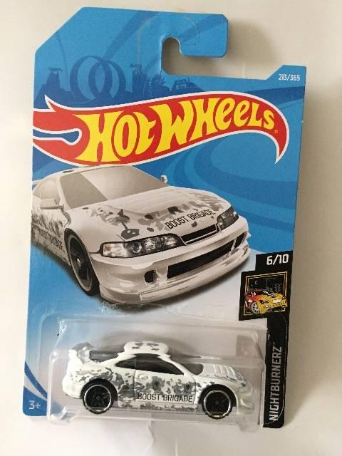 ホットウィール・カスタム01アキュラ インテグラGSR 白(他も < ホビー  ホットウィール・カスタム01アキュラ インテグラGSR 白(他も  < ホビーの