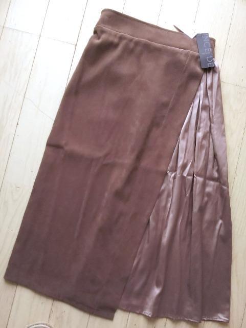 L★INCEDE★プリーツ切り替えロング丈フレアスカート★新品 < 女性ファッション  L★INCEDE★プリーツ切り替えロング丈フレアスカート★新品  < 女性ファッションの