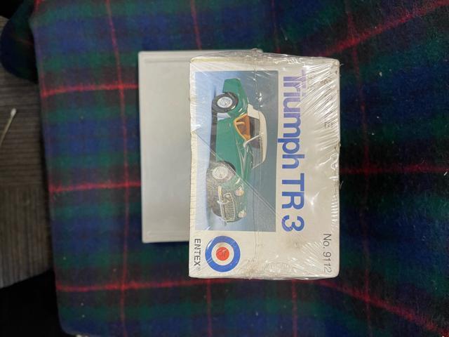 ENTEX 1959 Triumph TR3 1/24 SCALE プラモデル 日本語説明書入り < ホビー ENTEX 1959 Triumph TR3 1/24 SCALE プラモデル 日本語説明書入り < ホビーの
